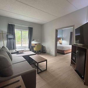 La Quinta By Wyndham Raleigh Cary